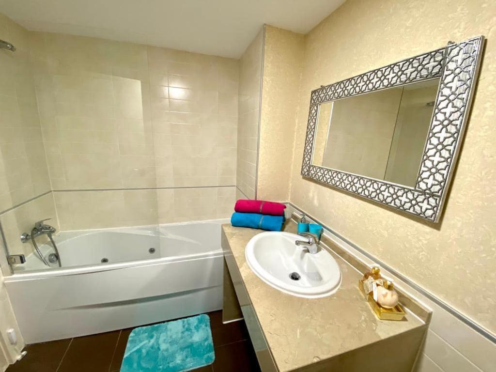 Apartment อัลไกเดซา ภายนอก รูปภาพ
